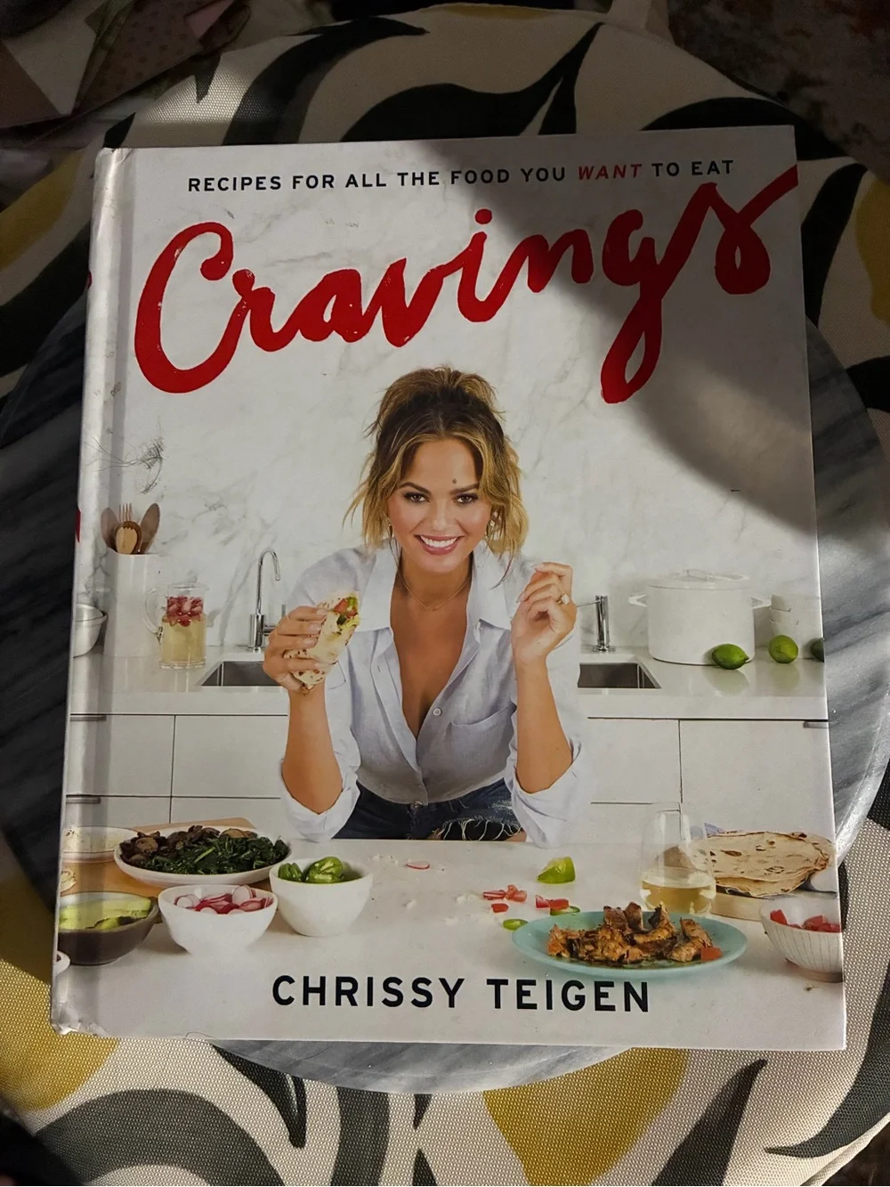 Cravings Cookbook by Chrissy Teigan